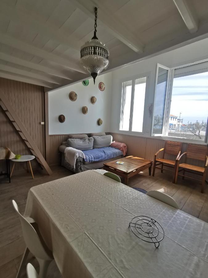 Spacieux Appartement Front De Mer Saintes-Maries-de-la-Mer Eksteriør bilde